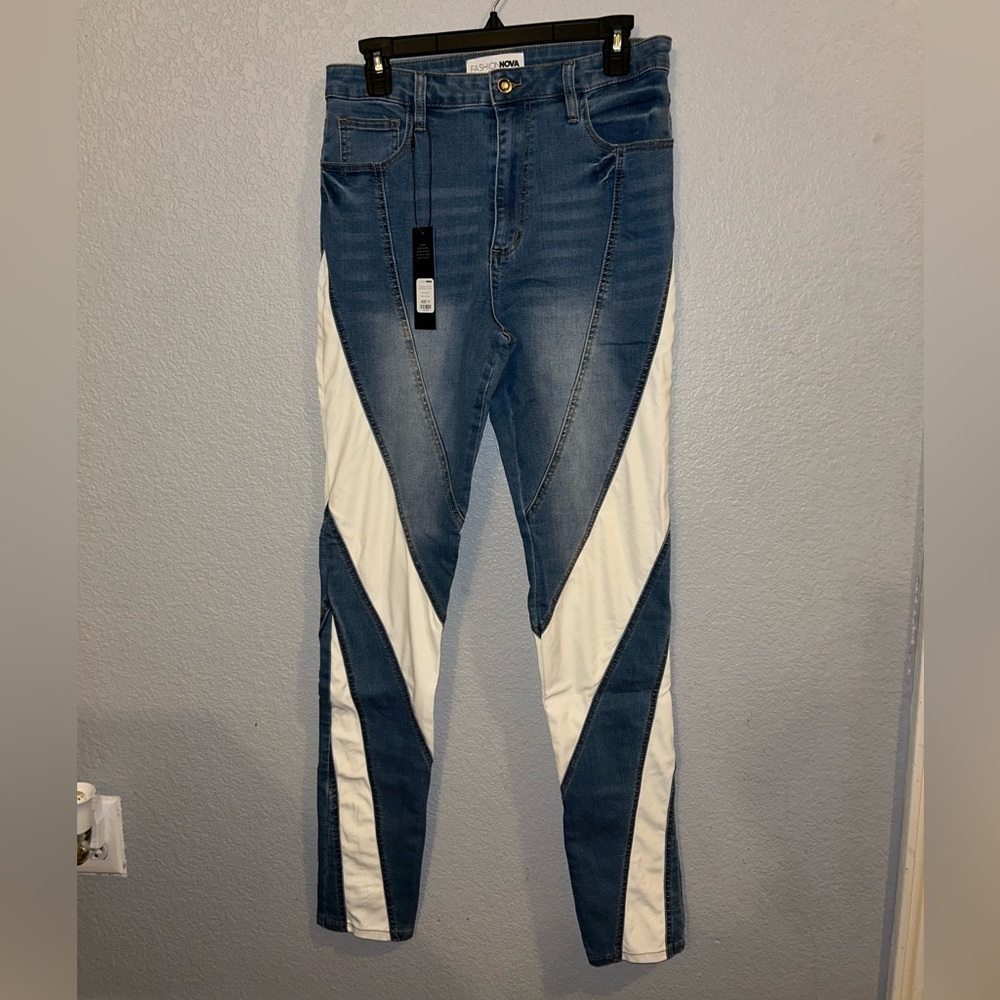 Fashion Nova Two-Tone Blue and White Skinny Jeans. NEVER WORN